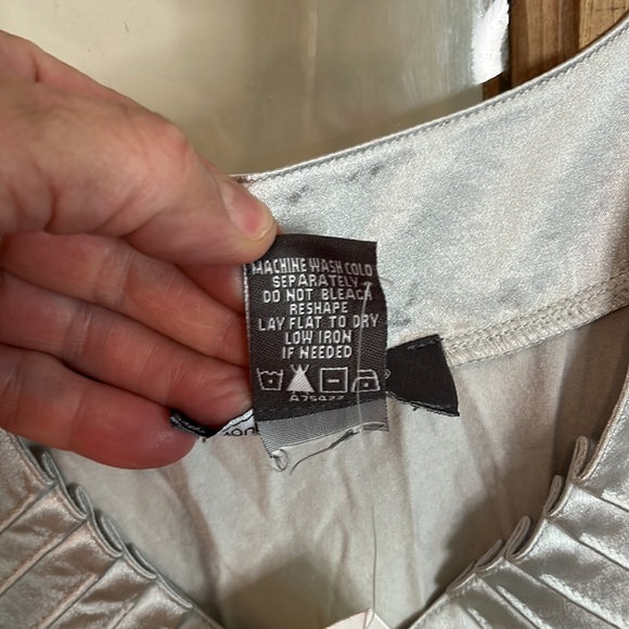 MOTTO Your Style Mantra Gray Tank Top - Picture 5 of 5